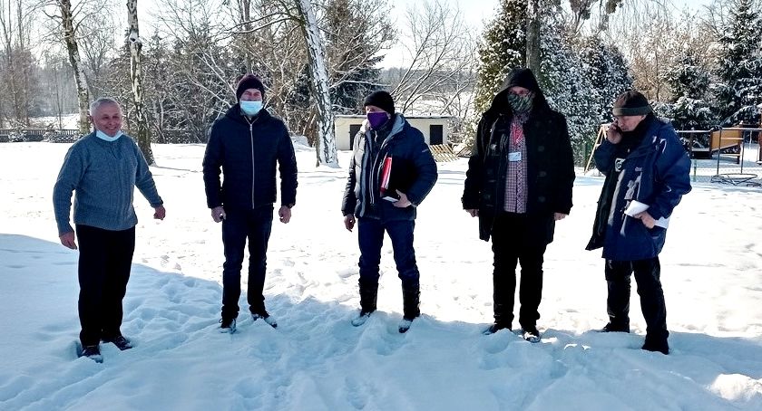 Plac budowy sali gimnastycznej w Goławinie przekazany
