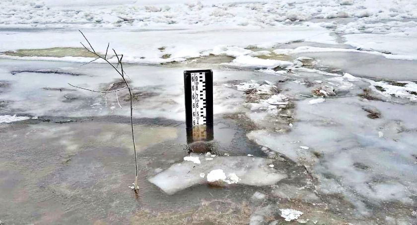Stan alarmowy na Wiśle w Czerwińsku