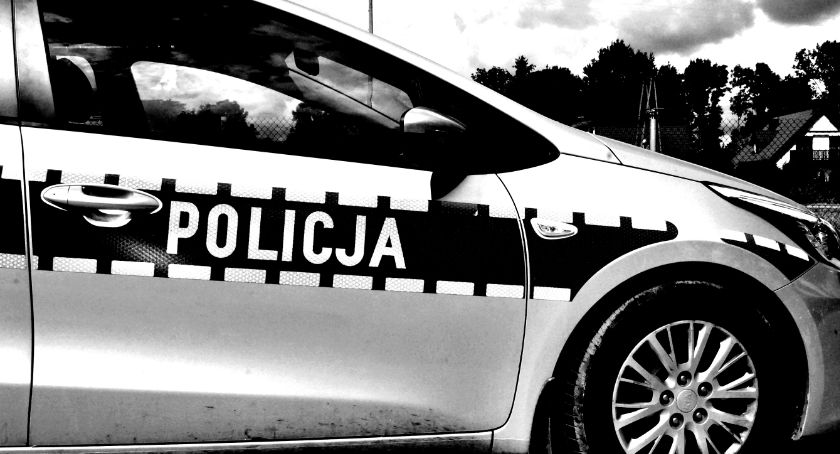Zwłoki mężczyzny znalezione w aucie