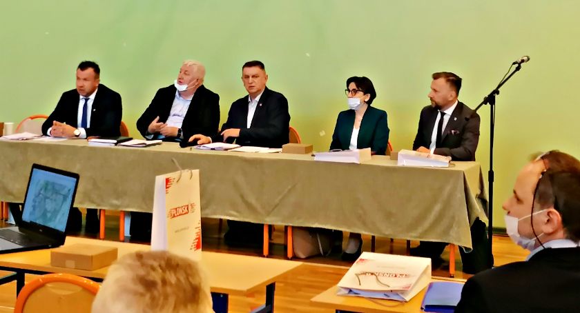 Samorządowcy zaniepokojeni sytuacją szpitala - konwent wójtów i burmistrzów przyjął stanowisko