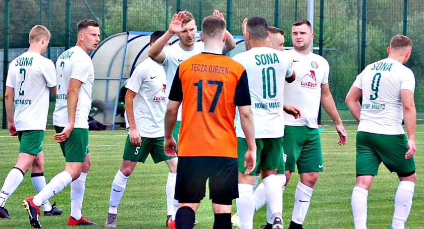 W trzeciej kolejce z rzędu w okręgówce tylko Sona cieszy się po zwycięstwach