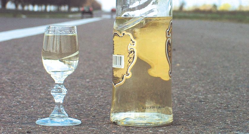 Nietrzeźwy weekend na naszych drogach