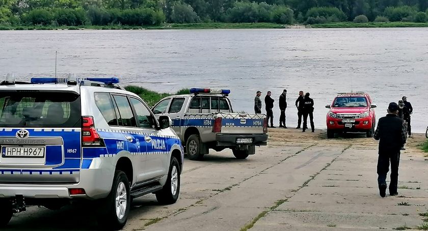Zwłoki w Wiśle - sprawę przejmie prokuratura w Sochaczewie
