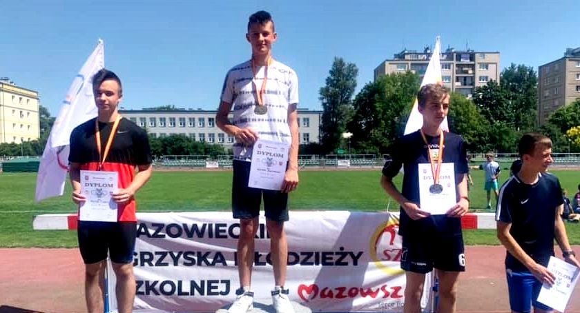 Sprinterskie złoto Kacpra Buczyńskiego na mazowieckich igrzyskach młodzieży szkolnej