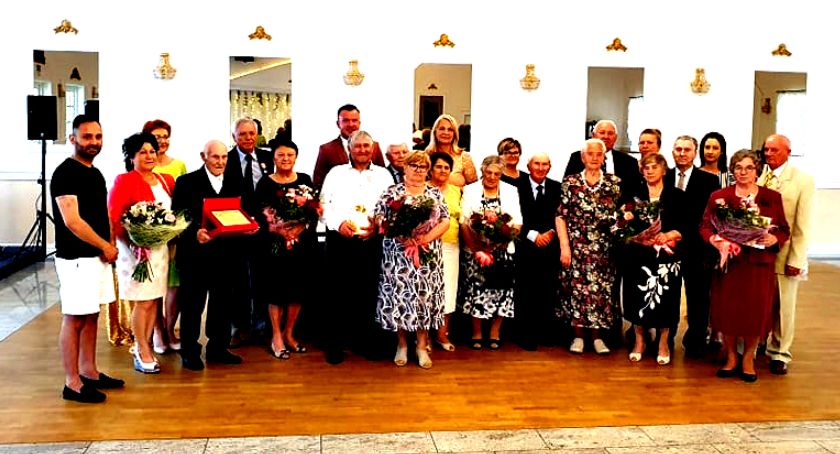 Diamentowe i złote gody par małżeńskich z gminy Załuski