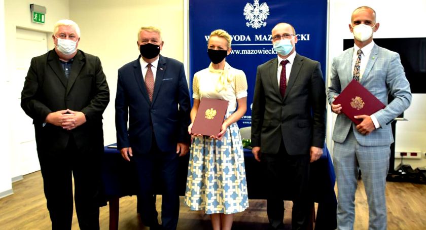 Kasa na drogi w gminach Dzierzążnia i Płońsk