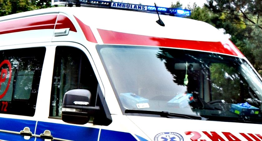 Tragiczny wypadek w Ćwiklinku - 51-latek zginął na miejscu, 4 osoby trafiły do szpitala