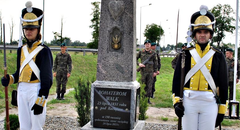 Obelisk w 190. rocznicę bitwy pod Raciążem odsłonięty