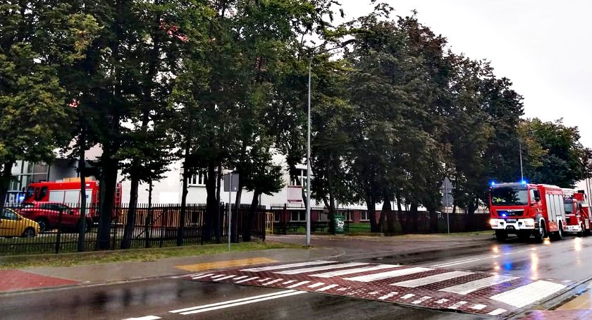 Ładunek w plecaku któregoś z uczniów ZS 2? Nie - to kolejny fałszywy alarm