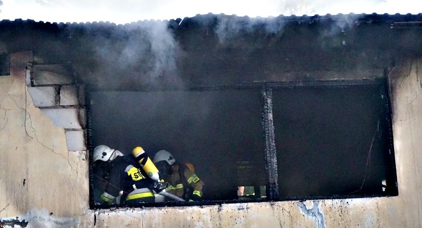 Tragiczny pożar w Jońcu - nie żyje starszy mężczyzna