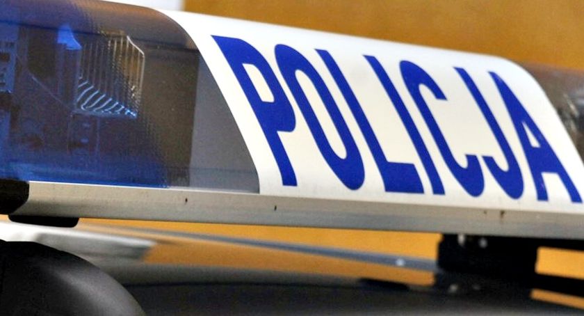 Baboszewianin był poszukiwany - wpadł, sam wzywając policję na interwencję...