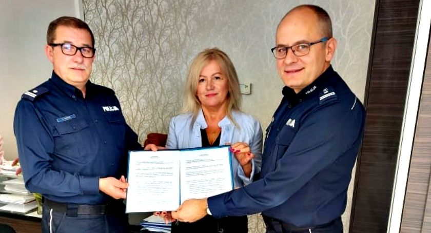 ZS Czerwińsk - w ramach klas mundurowych - nadal będzie współpracować z policją