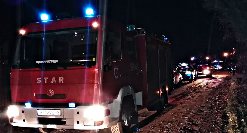 Udana wieczorna akcja policjantów i strażaków w Milewie