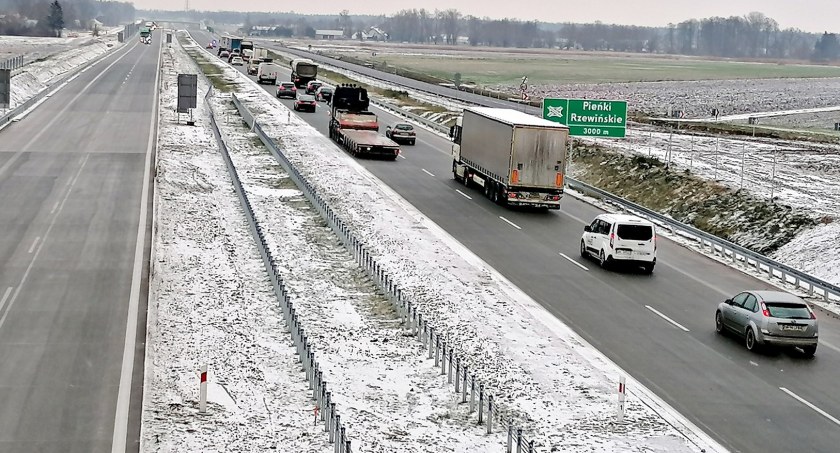 Kilkadziesiąt kilometrów dwupasmówki od Pieniek do Mławy otwarte