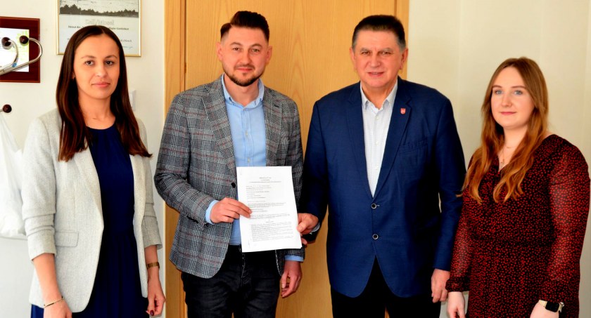 Wkrótce winda w dwójce