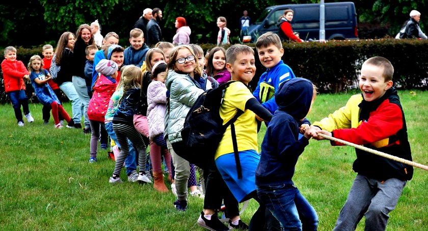 „Mama, tata i ja” w fotoobiektywie
