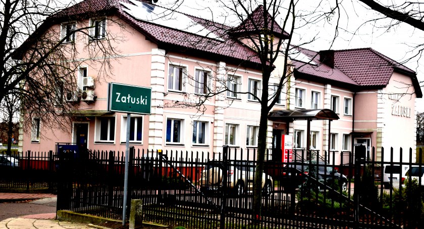 Nazwą ulice w Załuskach i Kroczewie