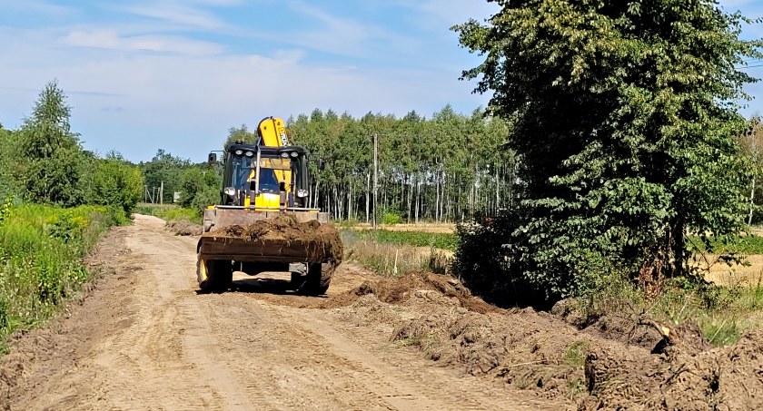 Drogowe prace w gminie Joniec rozpoczęte