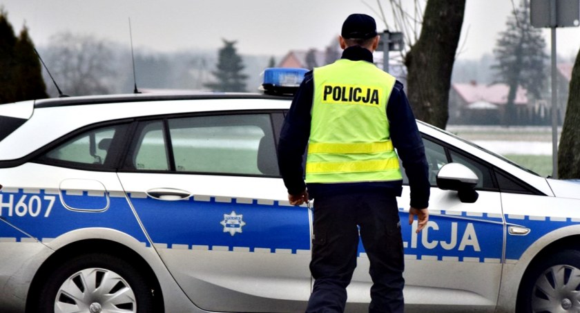 Nie reagowała na sygnał policjantów - miała 2,4 promila
