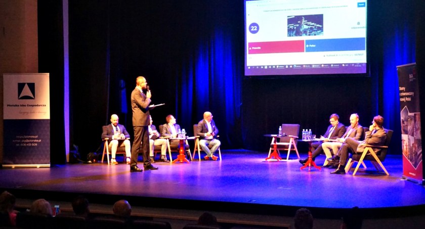 Konferowali i debatowali o nowych technologiach - i nie tylko - w gospodarce