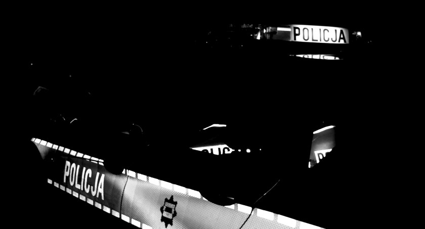Zwłoki mężczyzny w Strachowie - policja ustala tożsamość