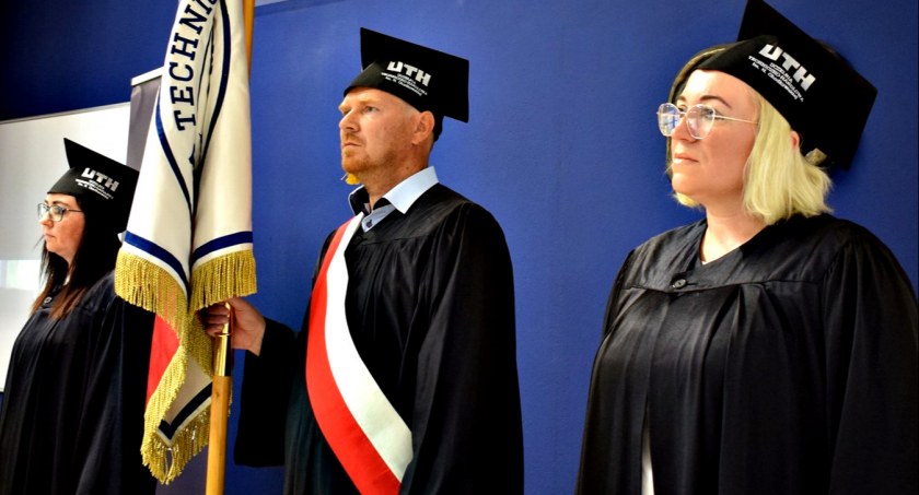 Ślubowanie i Gaudeamus, czyli akademicka inauguracja na płońskim wydziale UTH