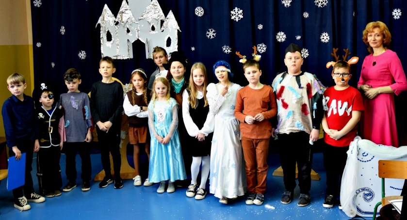 „Królowa śniegu” w karnawałowo-charytatywny czwartek w SP Królewo
