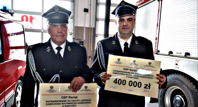 Promesy na samochody strażackie dla OSP Raciąż i OSP Naruszewo
