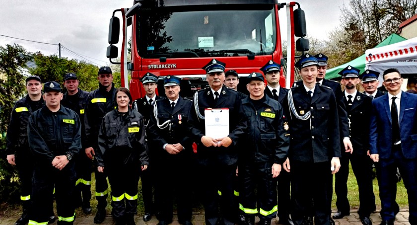 Samochód dla OSP Karolinowo, promesa dla OSP Latonice