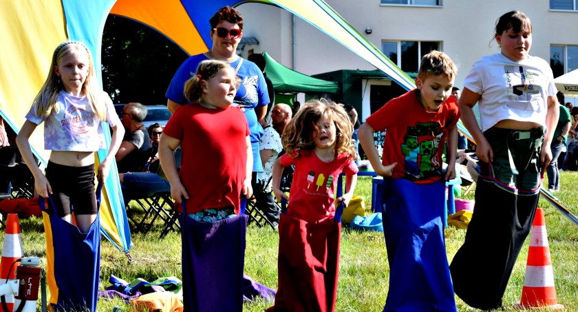 Rodzinny piknik w Krysku w fotoobiektywie