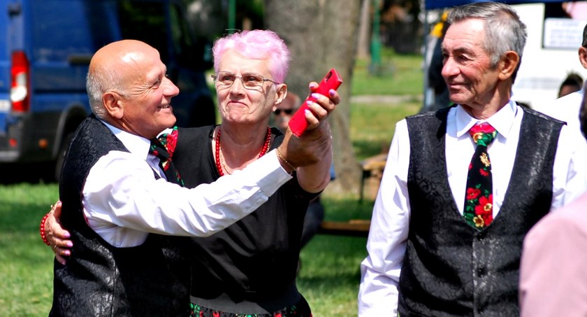 Artystyczna sobota z seniorami w Raciążu