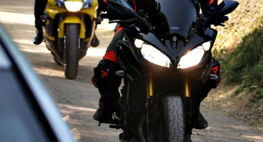 Wyglądało poważnie - dwa niedzielne wypadki z udziałem motocyklistów