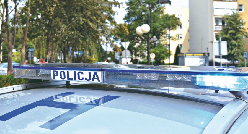 Uszkodził osiem samochodów - namierzony 21-latek przyznał się do winy