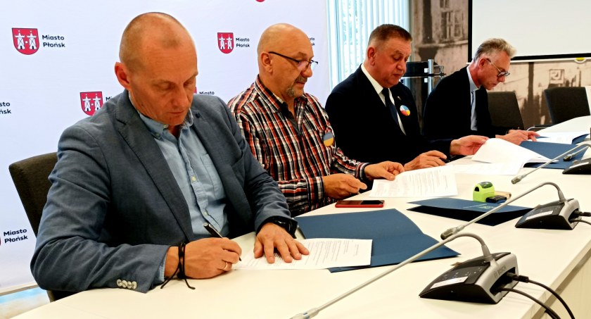 Porozumienie w sprawie społecznej szafy podpisane