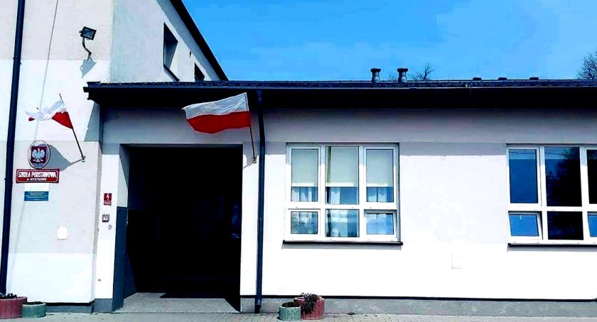 Szkoła w Mystkowie ma patrona