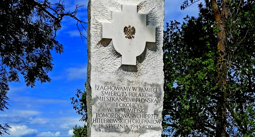 Pomnik na Piaskach odnowiony