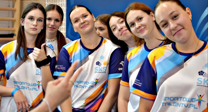 No i poszło - nowa hala sportowa przy ZS 1 oficjalnie otwarta
