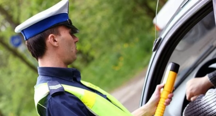 Przyznał, że wypił trzy piwa... miał blisko 2,7 promila