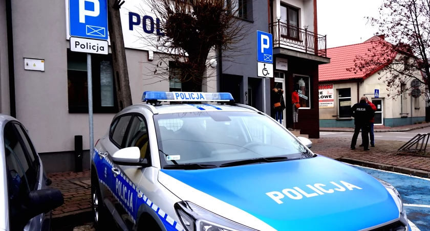 Ustalono tożsamość czterech nastolatek, które... zdemolowały bar