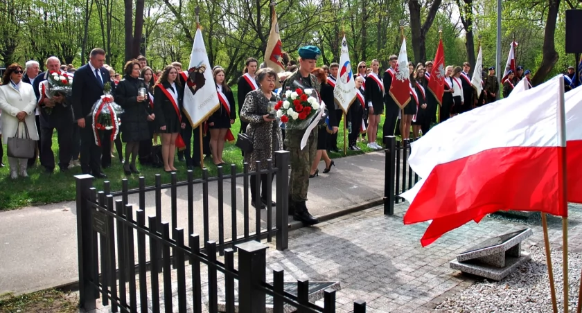 W kolejną rocznicę zbrodni katyńskiej i katastrofy smoleńskiej