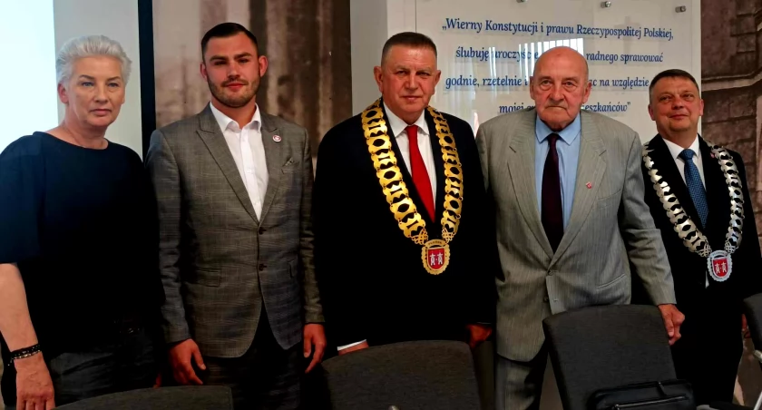 Ruszają nowe kadencje władz - pierwsza sesja w Płońsku