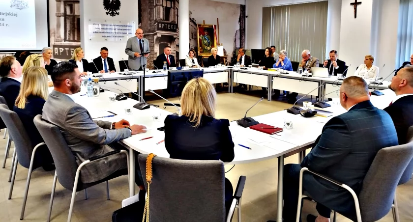 Wprowadzą program ulg i zniżek dla mieszkańców Płońska