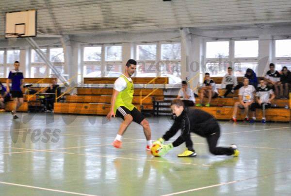 Halowa liga piłkarska w Nowym Mieście