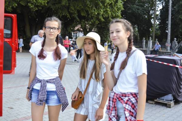 Niedzielny festyn charytatywny w Kroczewie