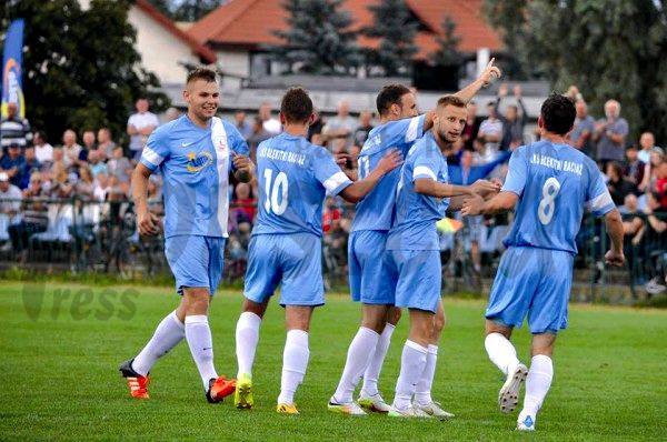 Efektowna inauguracja Błękitnych Raciąż