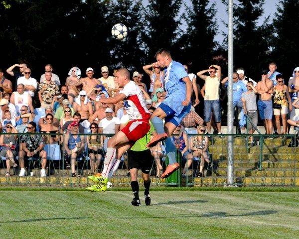 ŁKS Łódź 3:1 pokonuje w Raciążu Błękitnych