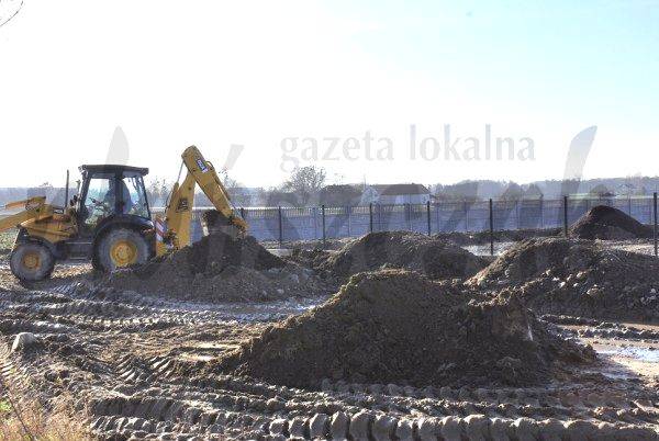 Inwestycje trwają, dotacji brak