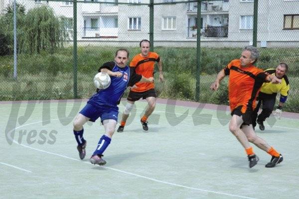 Piłkarska liga letnia