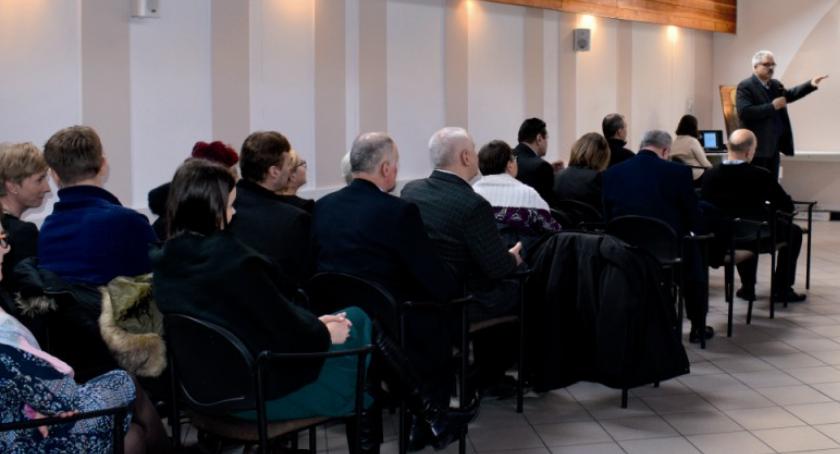 Sympozjum u św. Maksymiliana