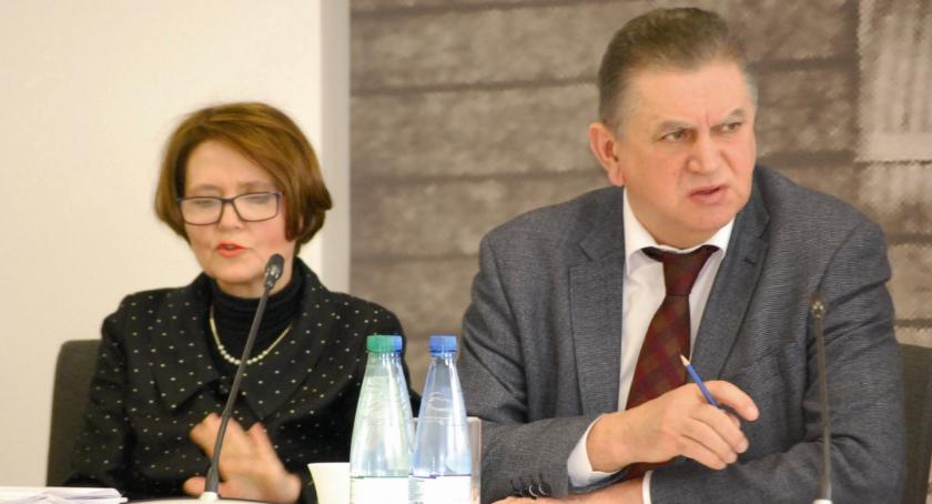 Obwodnica, okręgi i oświetleniowy lifting, czyli sesja w Płońsku